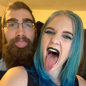 Meet your Posher, Tom